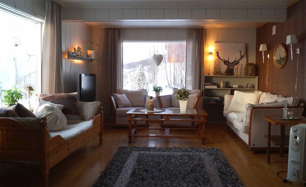 Solheim Fritidsgard Villa Svensby Exterior foto